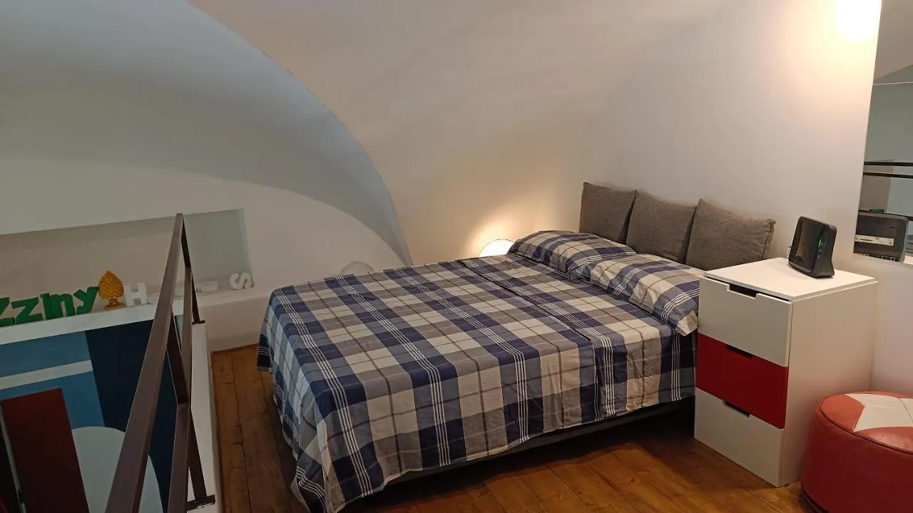 Appartamento Zziny House Aeroporto di Catania Fontana Rossa